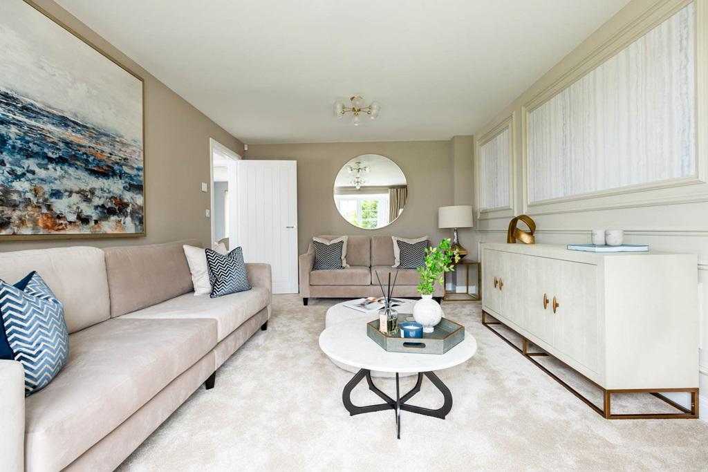 Plenty of seating and furniture space
