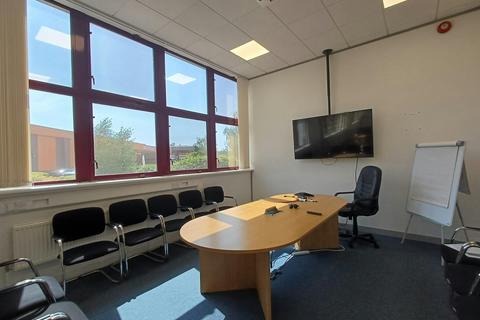 Office to rent, Gatwick Rd Crawley RH10 2LT