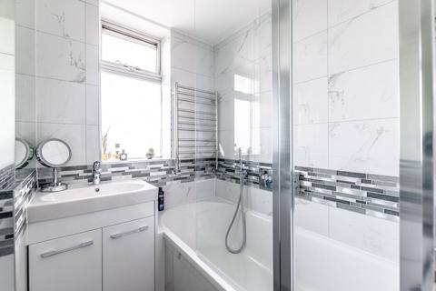 2 bedroom flat to rent, Hatton Garden, Holborn, London, EC1N