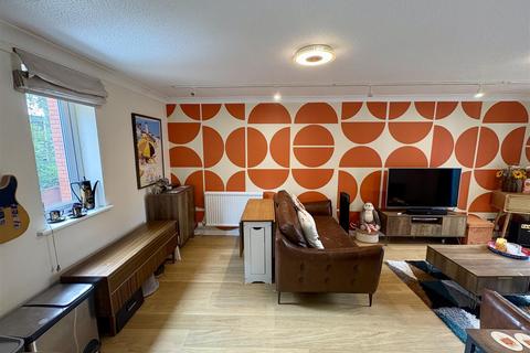 2 bedroom apartment for sale, Rozel Square, Manchester