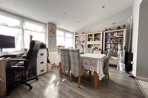 3 bedroom semi-detached house for sale, East View, Meadowfield, Durham, County Durham, DH7