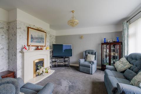 2 bedroom detached bungalow for sale, Park Road, Hatherleigh, EX20