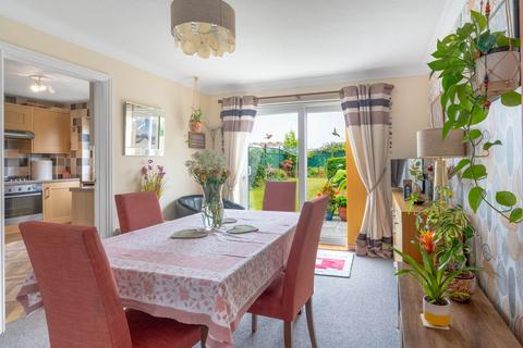3 bedroom semi-detached house for sale, Tavistock Road, Cambridge, CB4