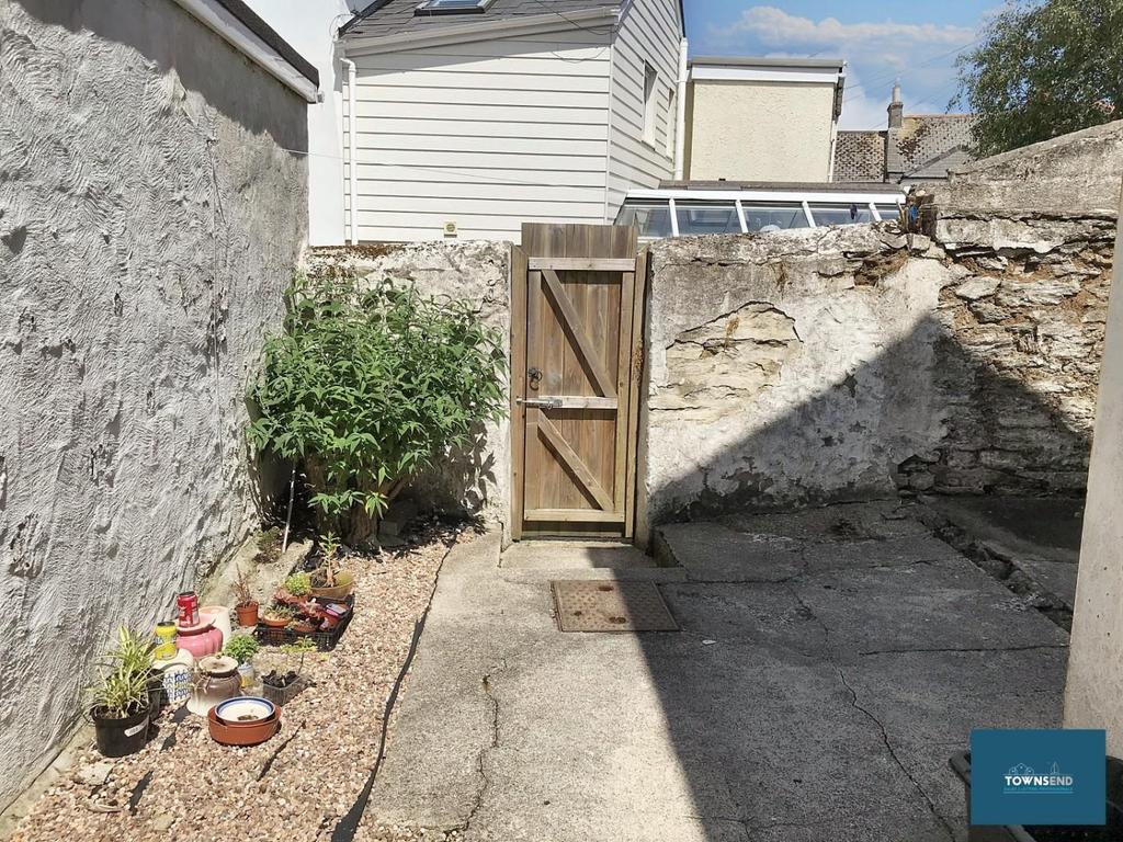 Rear Courtyard