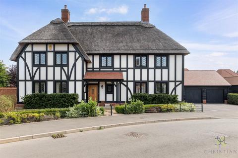 undefined, Kingshurst Gardens, Evesham WR11