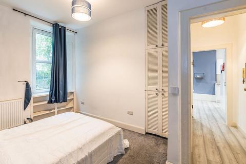 1 bedroom flat to rent, 2500L Stewart Terrace, Edinburgh, EH11 1UW