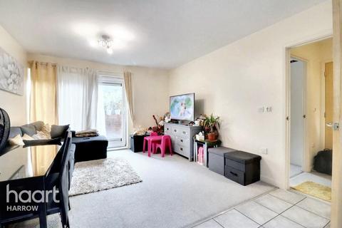undefined, Kenton Road, HARROW