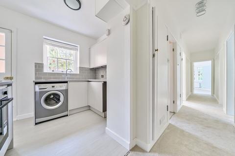 3 bedroom apartment for sale, Park Road, Beckenham