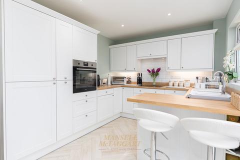 undefined, The Garrones, Crawley RH10