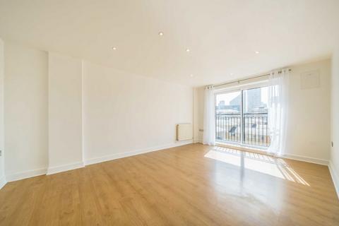 2 bedroom flat for sale, Newport Avenue, London E14