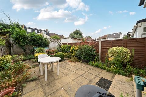 3 bedroom terraced house for sale, Gatton Road, London, SW17
