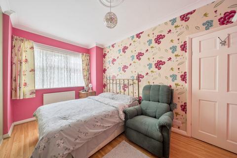 115 Gatton Road, London, SW17 0EY