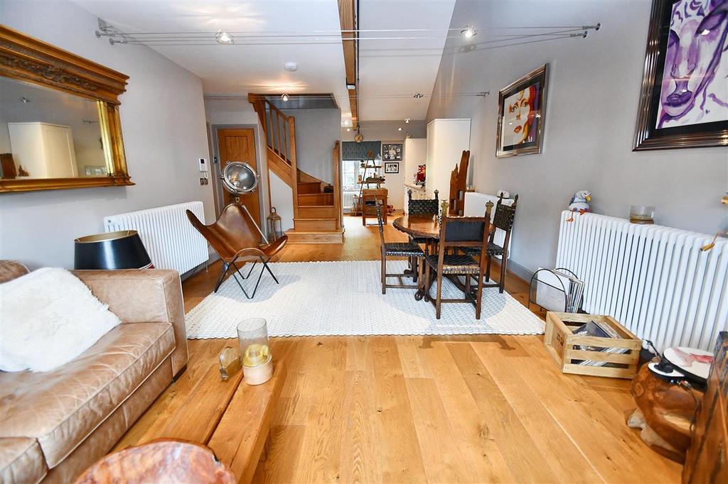 Door to open plan