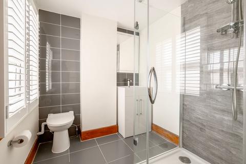 84 Queens Road, Lowestoft, NR32 1TD