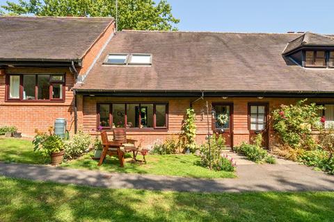 2 bedroom bungalow for sale, Old Parsonage Court, West Malling