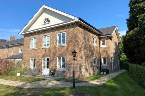 3 bedroom retirement property for sale, Barn Street, Marlborough, SN8 1AB