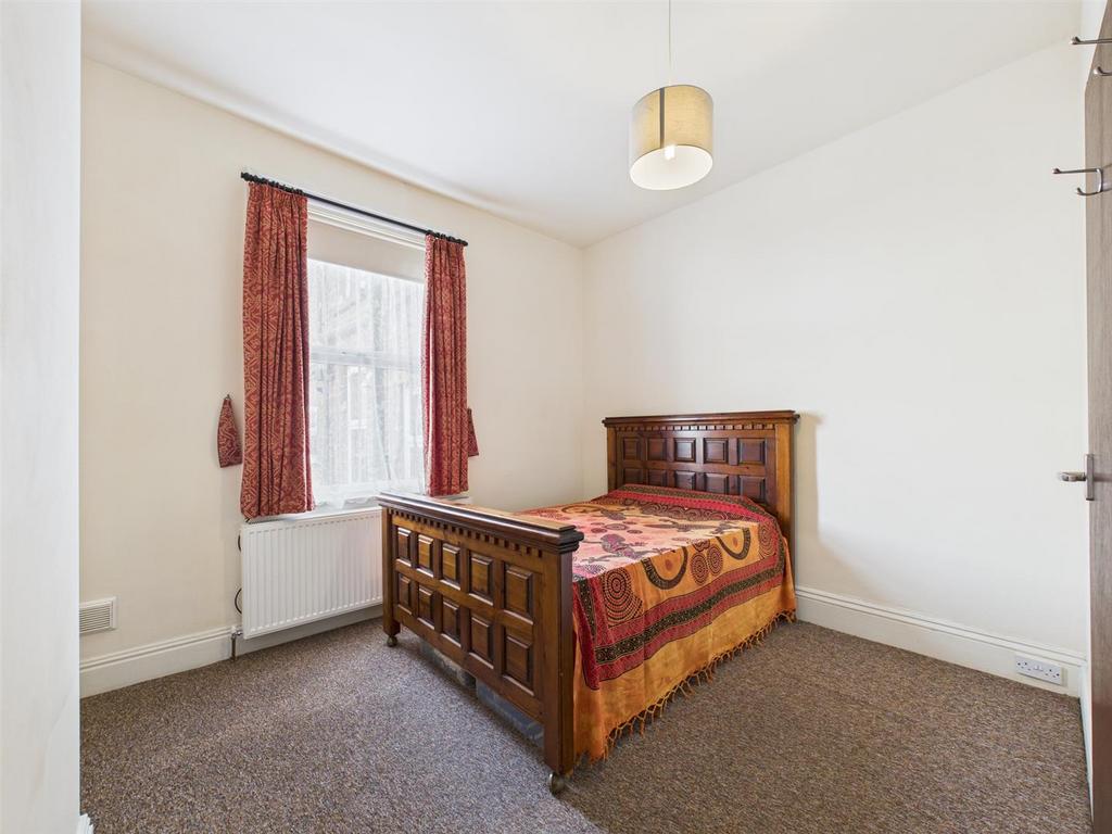 Bedroom: