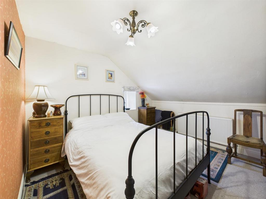 Bedroom: