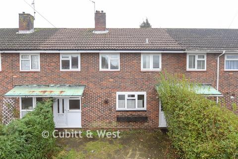 4 bedroom terraced house for sale, Honeysuckle Lane, Crawley, West Sussex