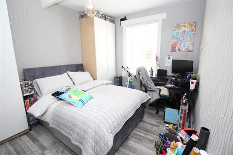 9 Bow Road, Greenock, PA16 7JF
