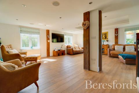 3 bedroom detached house for sale, Totham Hill Green, Great Totham, CM9