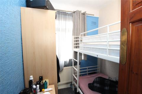 8 Highmead, London, SE18 2DL