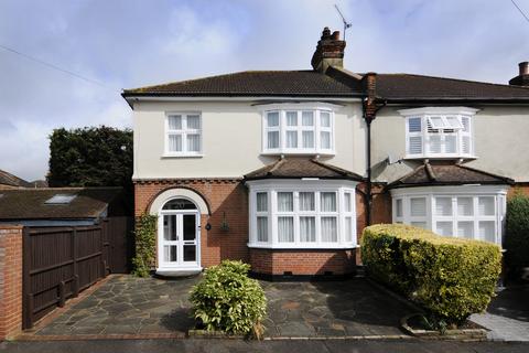Gaynes Road, Upminster RM14