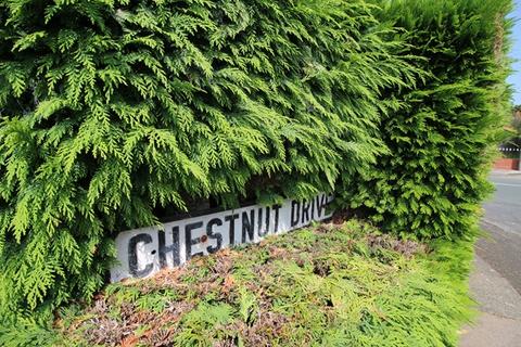 3 bedroom semi-detached house for sale, Chestnut Drive Westhoughton Bolton BL5 2NY