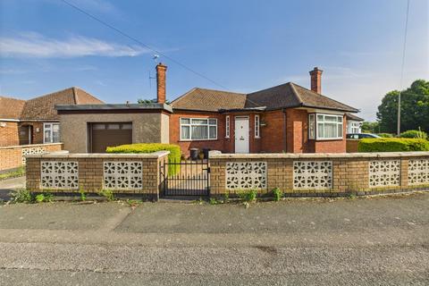 undefined, Herlwyn Avenue, Ruislip HA4
