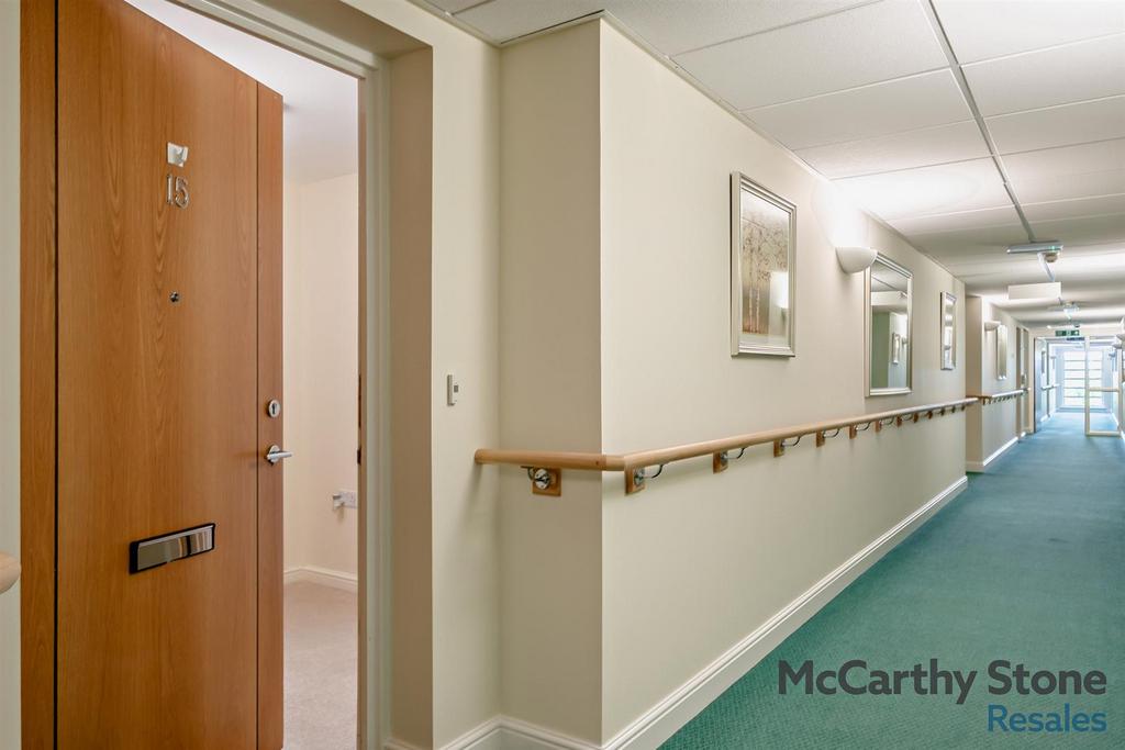 8659569-interior02-800.jpg
