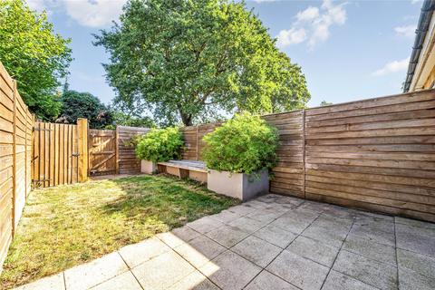 Inglis Road, London, W5