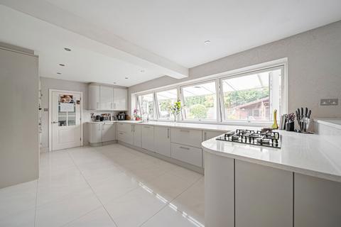 16 Brimstone Close, Orpington, BR6 7ST