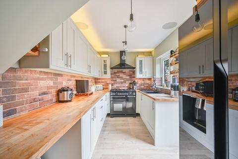 4 Holman Road, Epsom, KT19 9PQ