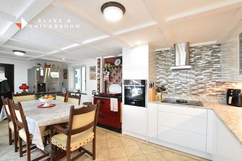 3 bedroom cottage for sale, Point Clear Road, St Osyth