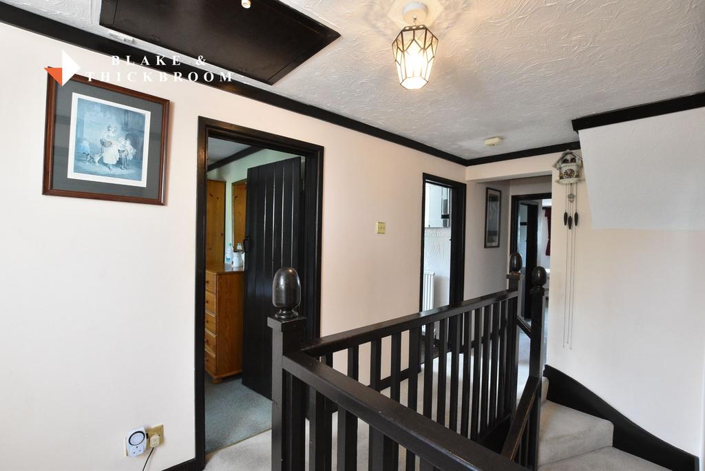 First floor galleried landing