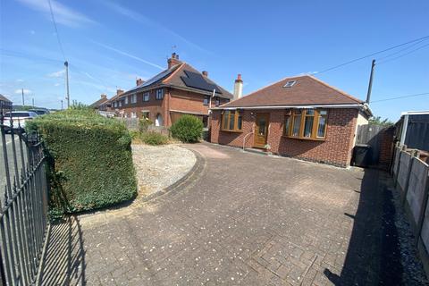 2 bedroom bungalow for sale, Tower Road, Swadlincote DE11