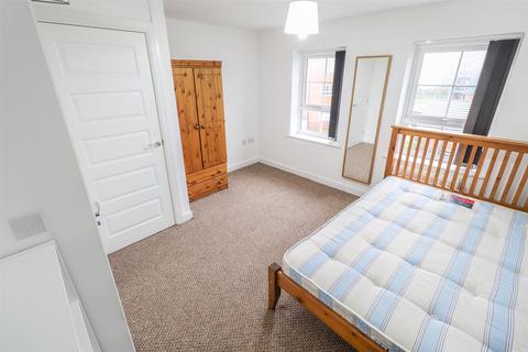 1 bedroom in a house share to rent, Canal View, Coventry CV1
