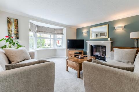 8 Edwin Avenue, Guiseley, Leeds, LS20 8QJ