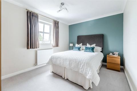 8 Edwin Avenue, Guiseley, Leeds, LS20 8QJ