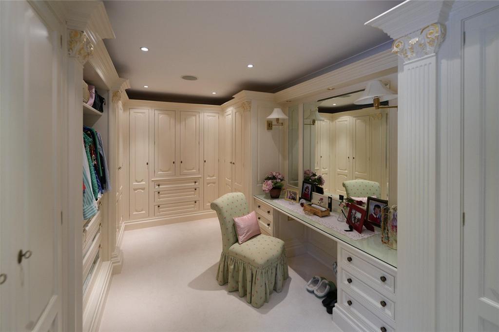 Dressing Room
