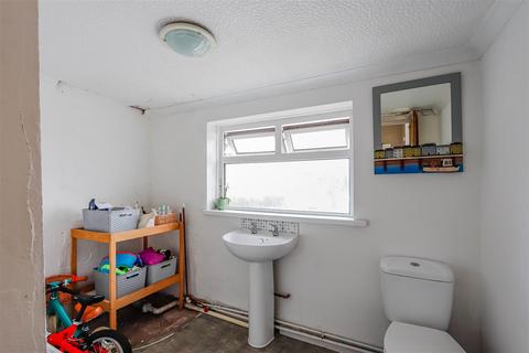 33 Charlotte Place, Barry, CF63 3QE
