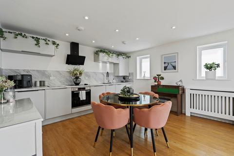 undefined, Station Road, Netley Abbey SO31