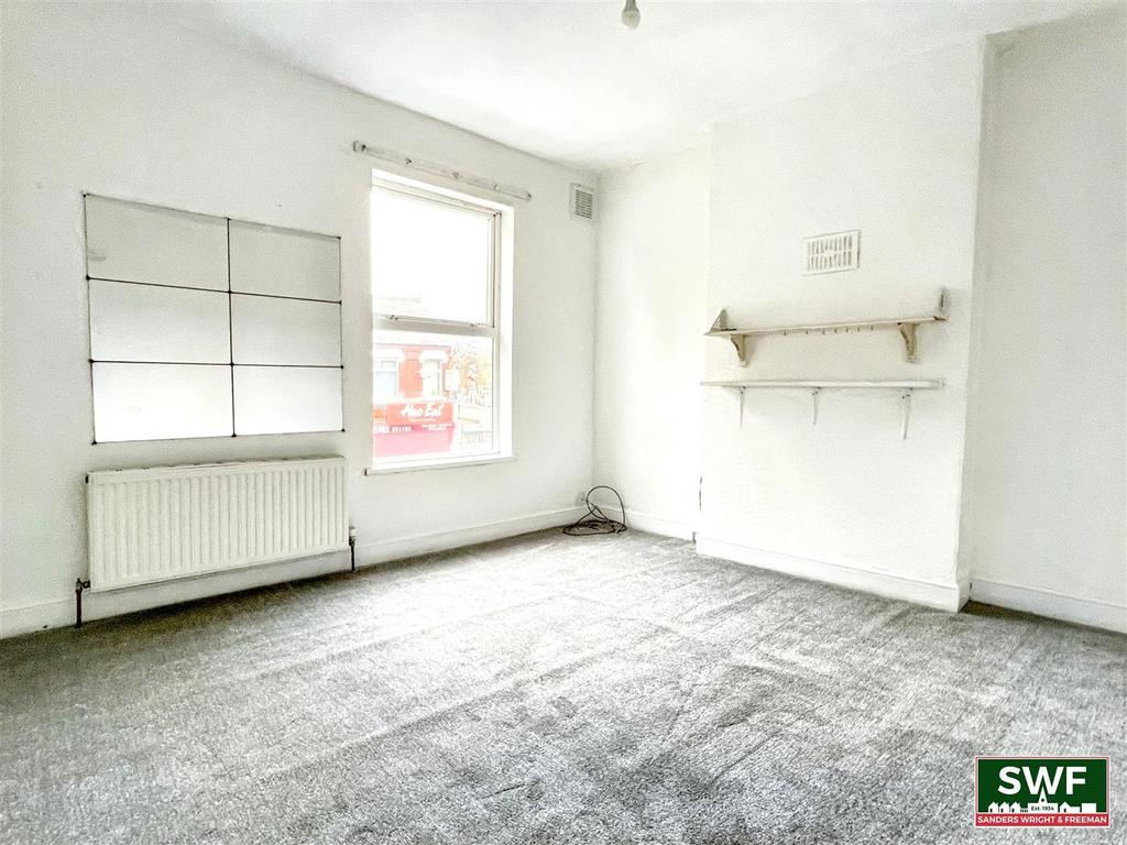 Bedroom1.2.jpg