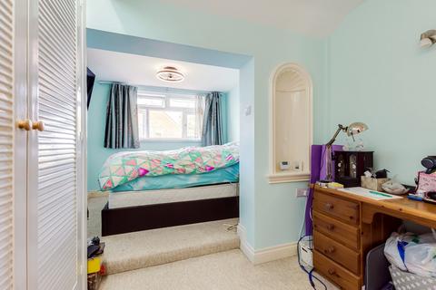 43 Harman Drive, Sidcup, DA15 8JZ