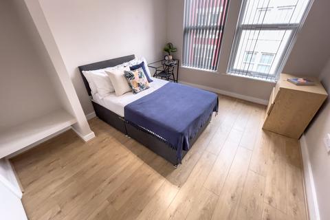 1 bedroom in a house share to rent, Esher Road, L6 6DE,