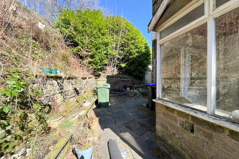 1 Lower Stones, Delph, Oldham, OL3 5EA