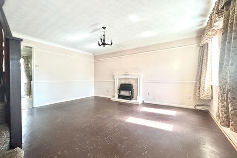 3 bedroom semi-detached house for sale, Berrington Drive, Bilston WV14
