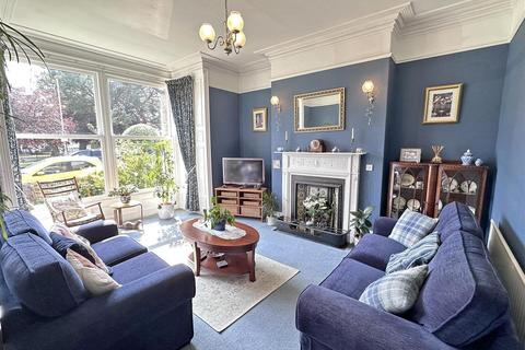 4 bedroom terraced house for sale, Albert Road, Eaglescliffe, TS16 0DA