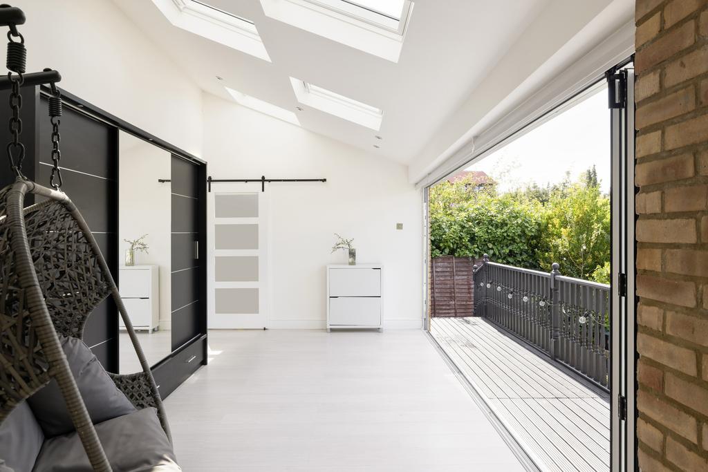 The Private Realtor - 442 Selsdon Road - 16 Hi