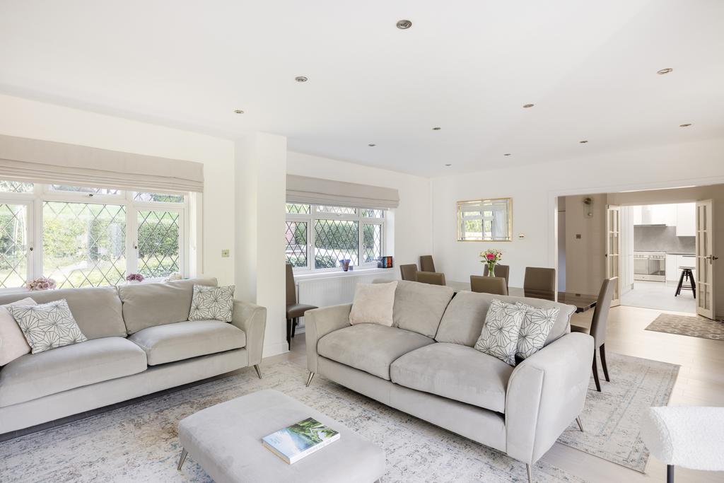The Private Realtor - 442 Selsdon Road - 6 Hi